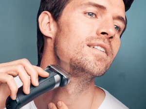 برای خرید ریش تراش و ماشین اصلاح بی‌گدار به آب نزنید