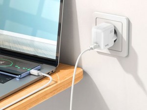 شارژر 30 وات هوکو مدل C112A + کابل تایپ سی