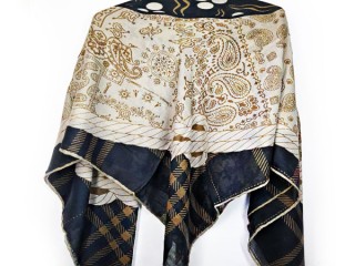 روسری نخی طرح ترمه رنگ  کرمی - مشکی کد 1002