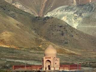 علت شکست جنگ چالدران. نویسنده: منصور موسوی