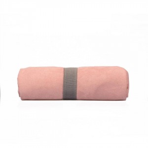 حوله سفری هپی کمپ (دو سایز) – سبک، فشرده، فوقالعاده کاربردی