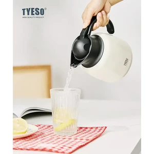 فلاسک چای مسافرتی تایسو مدل TS-8877 ظرفیت 1 لیتر