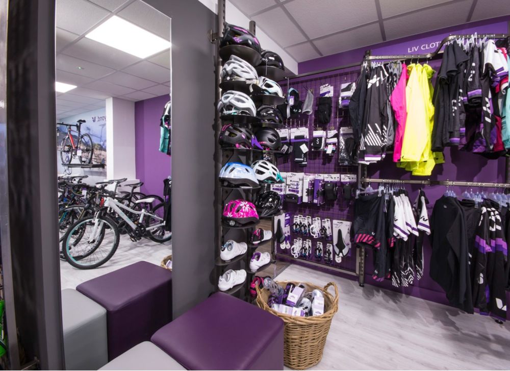 لباس دوچرخه سواری بانوان