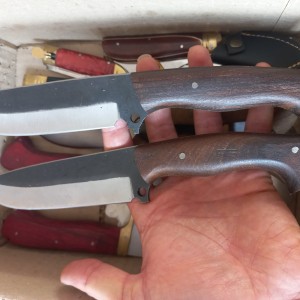 چاقو طبیعت گردی