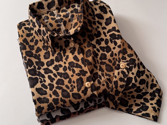 شومیز پلنگی اطلسی