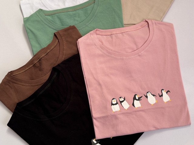 تیشرت رنگی پنگوئن