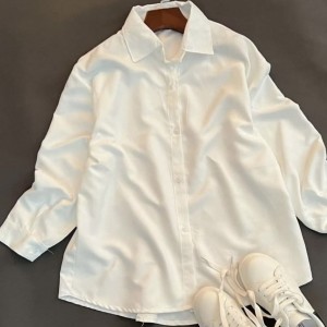 شومیز سفید داکرون نخ زنانه