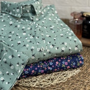 شومیز زنانه طرح شکوفه‌های بابونه