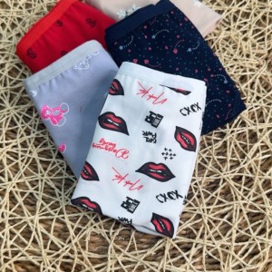 شورت طرح دار زنانه