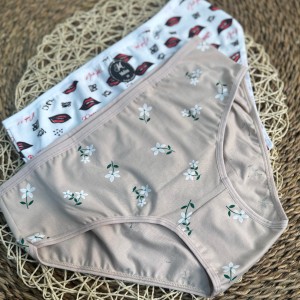 شورت طرح دار زنانه