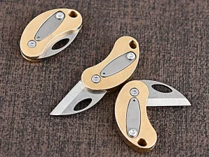 چاقو آنباکسینگ تاشو قابل آویز به دسته کلید Brass Mini Folding Knife Sharp Unpacking Express Knife Carry JY220915-4