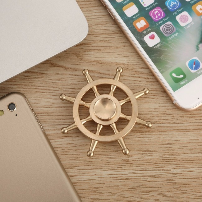 اسپینر فلزی Focus Fidget Spinner اسپینر فلزی 8 پره طرح سکان کشتی