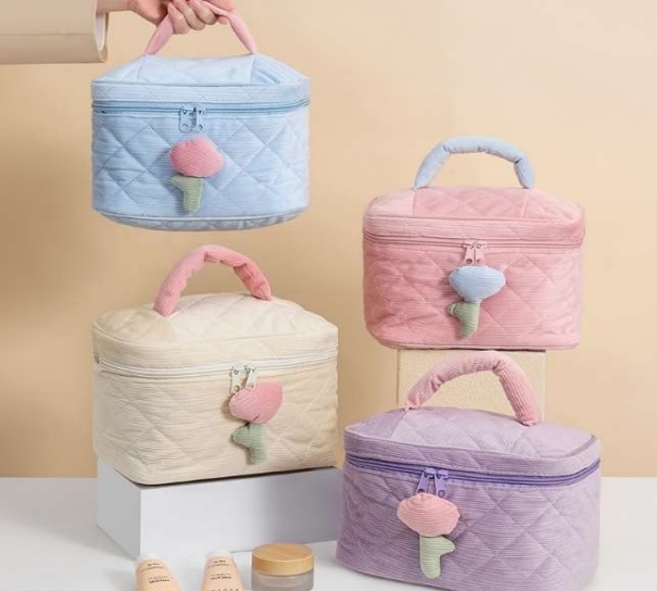 کیف لوازم آرایش کد 124-167