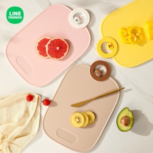 تخته اشپزخانه همراه با رنده  طرح جوجه  73-88 Line Friends