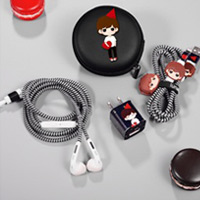 پک محافظ کابل پلاستیکی  + کیف هندزفری دایره ای  Girl Pack HandsFree