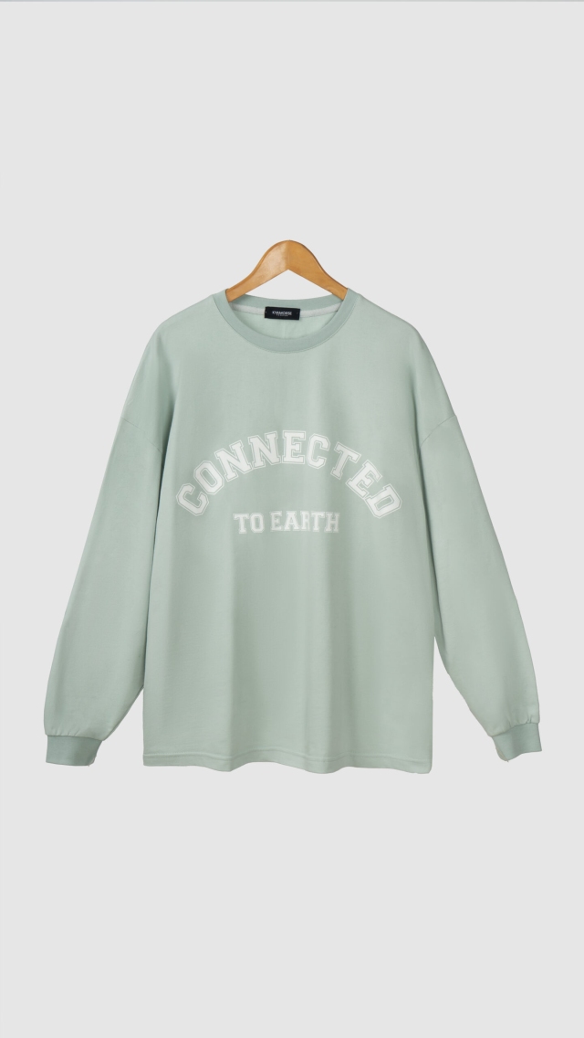 بلوز آستین بلند سبز پسته ای مدل کانکتد | CONNECTED TO EARTH برند کیامورس/KYAMORS