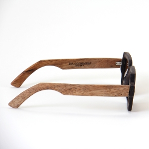 عینک چوبی مدل نترون