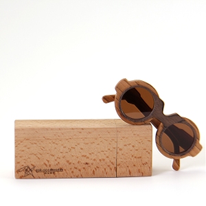 عینک چوبی مدل  وال ای