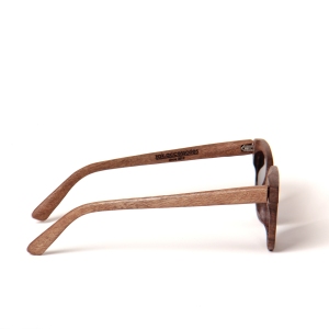 عینک چوبی مدل تاگ