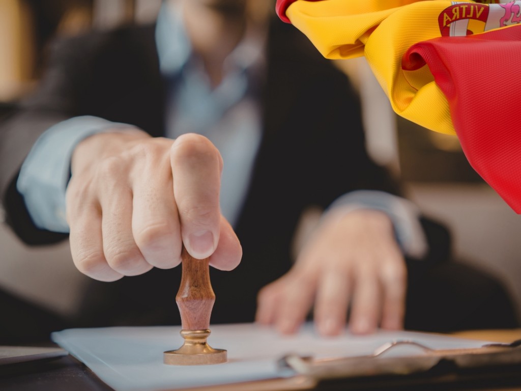 اطلاعیه مهم برای متقاضیان لگالایز اسپانیا