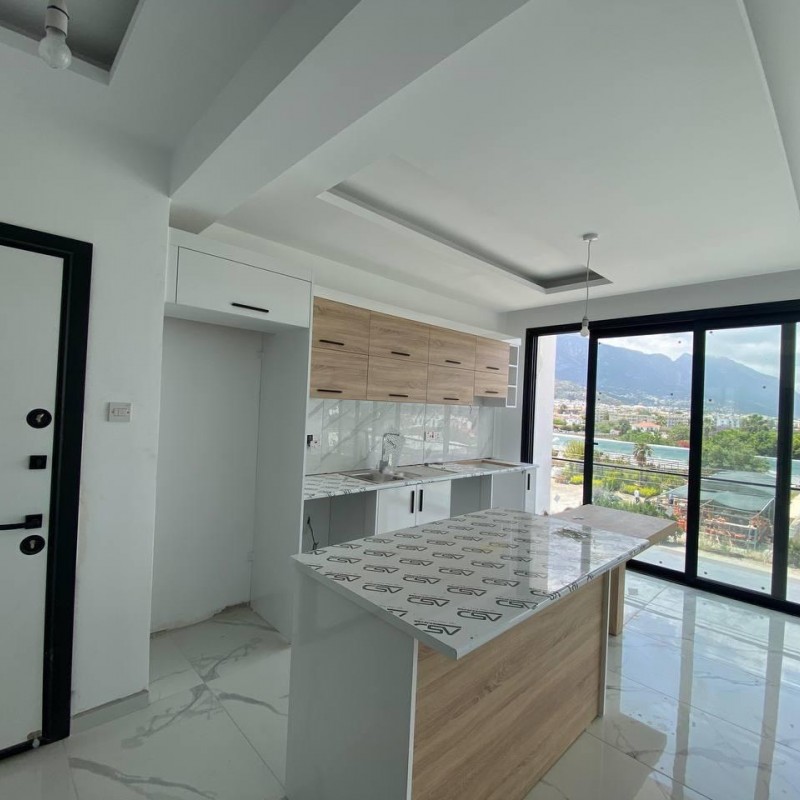 واحد یکخوابه بازفروش آماده تحویل در منطقه آلسانجاک شهر گیرنه