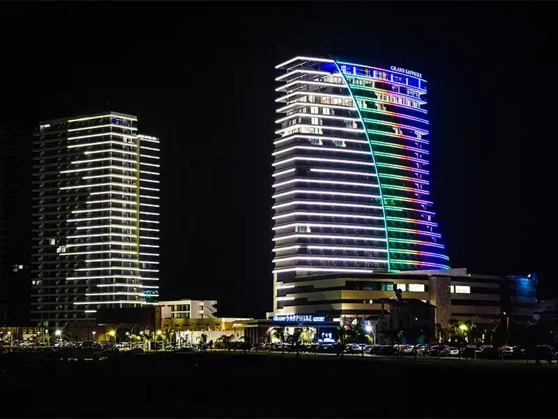 واحدبازفروش دو خوابه آماده تحویل با امکانات هتل 5 ستاره درمنطقه لانگ بیچ