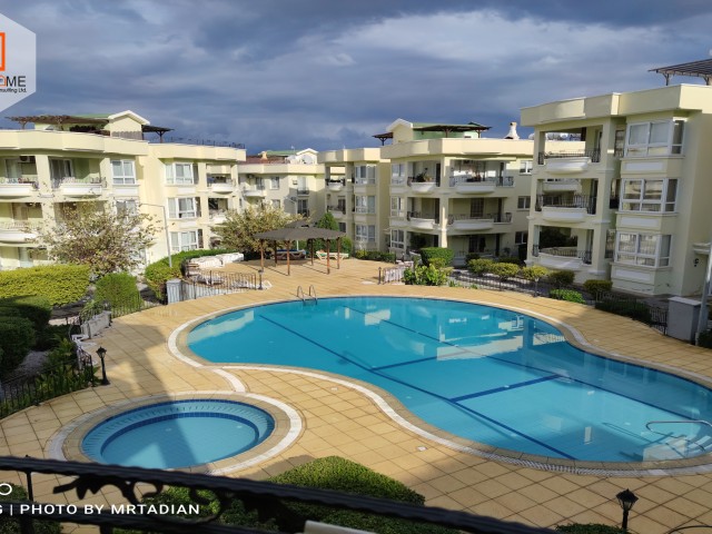 آپارتمان سه خوابه در گیرنه