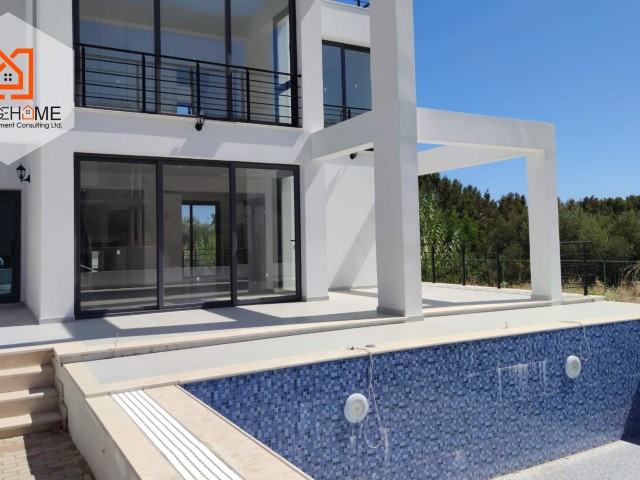 ویلا 3 خوابه در منطقه ادرمیت شهر گیرنه