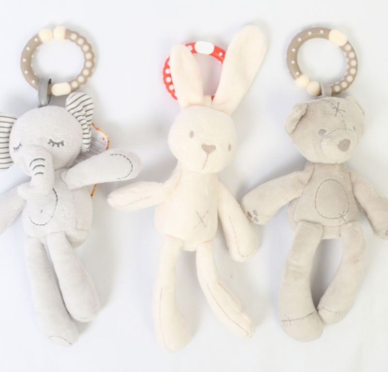 آویز کریر جغجغه ای