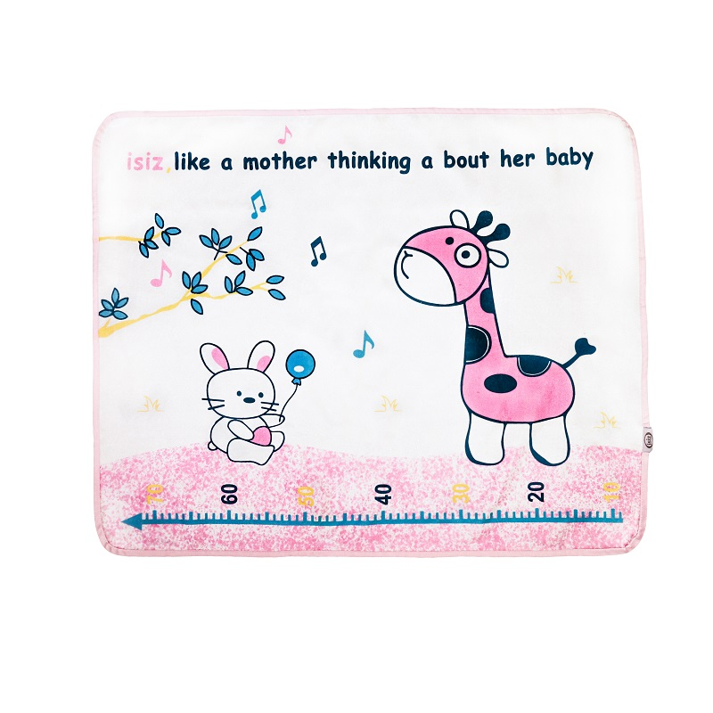 زیرانداز تعویض نوزاد ایس ایز Isiz طرح زرافهَ