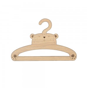 چوب لباسی چوبی کودک طرح خرس چشم بسته