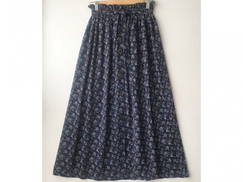 دامن دکمه دار گلدار  قد 90  کد (404)