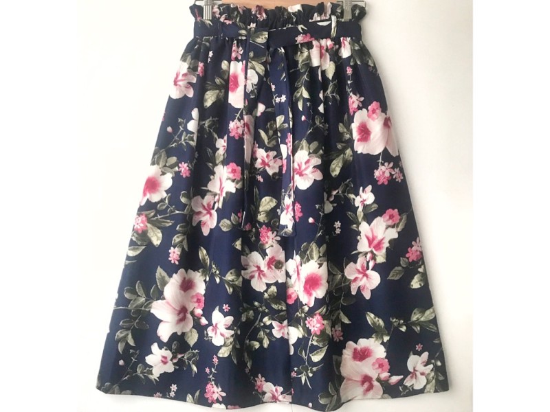 دامن دکمه دار گلدار  قد 75  کد (659)