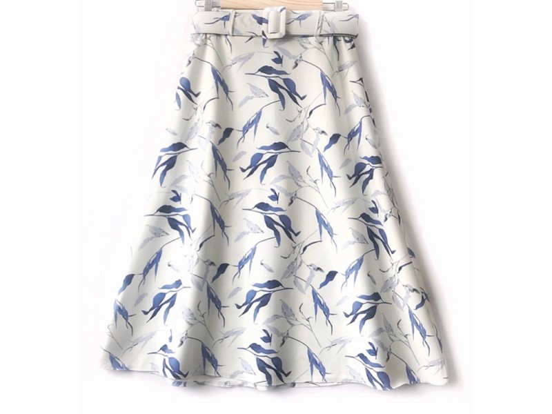 دامن  کلوش با  کمربند کد ( 722 )  قد 80