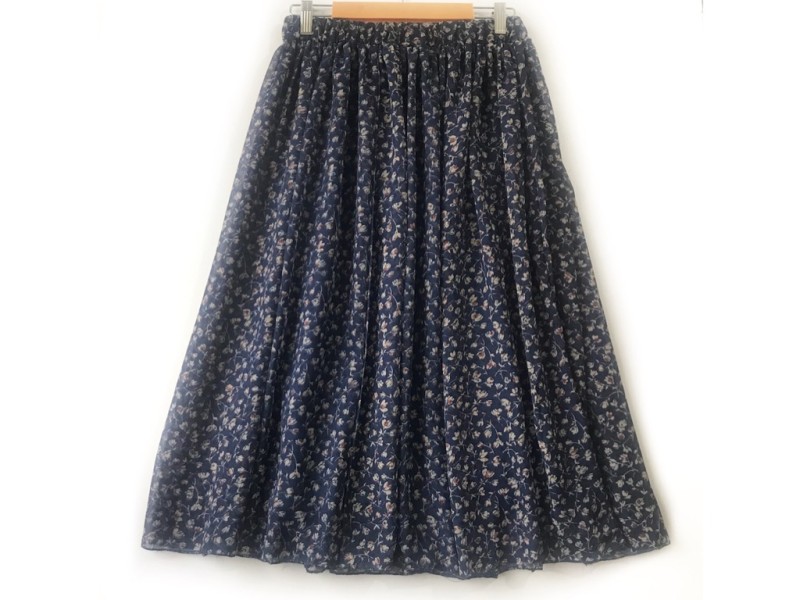 دامن حریر گلدار  قد 75  کد (851)