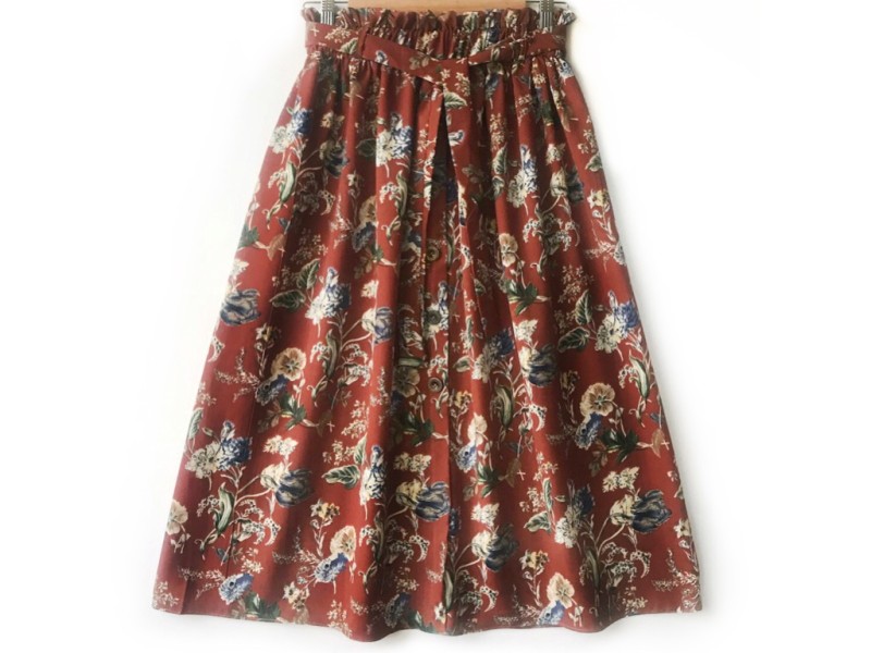 دامن دکمه دار گلدار  قد 75  کد (677)