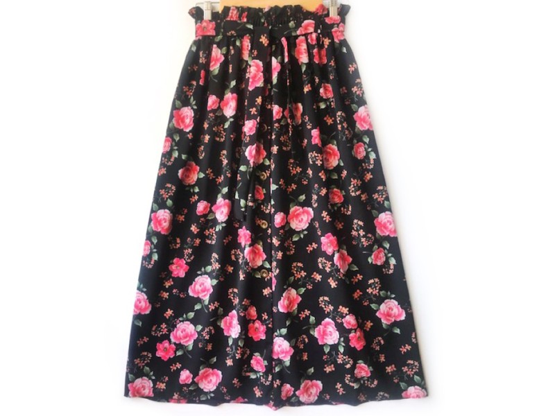 دامن دکمه دار گلدار  قد 90  کد (669)