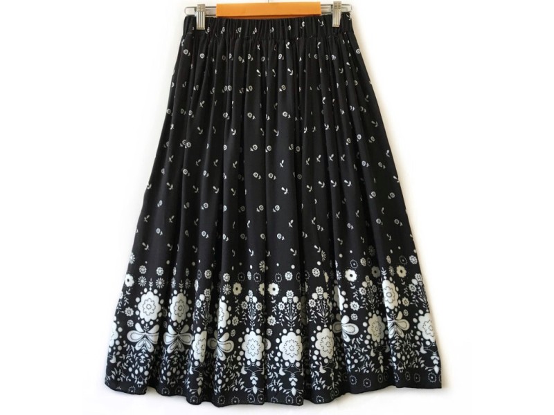 دامن نخی گلدار قد ۷۰  کد (۱۰۷۶)