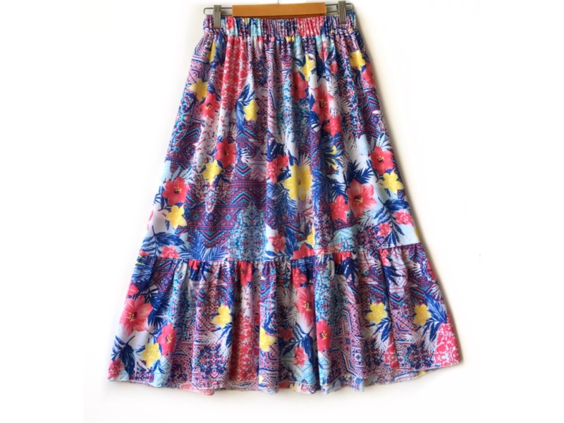 دامن  گلدار  قد 75  کد (1102)