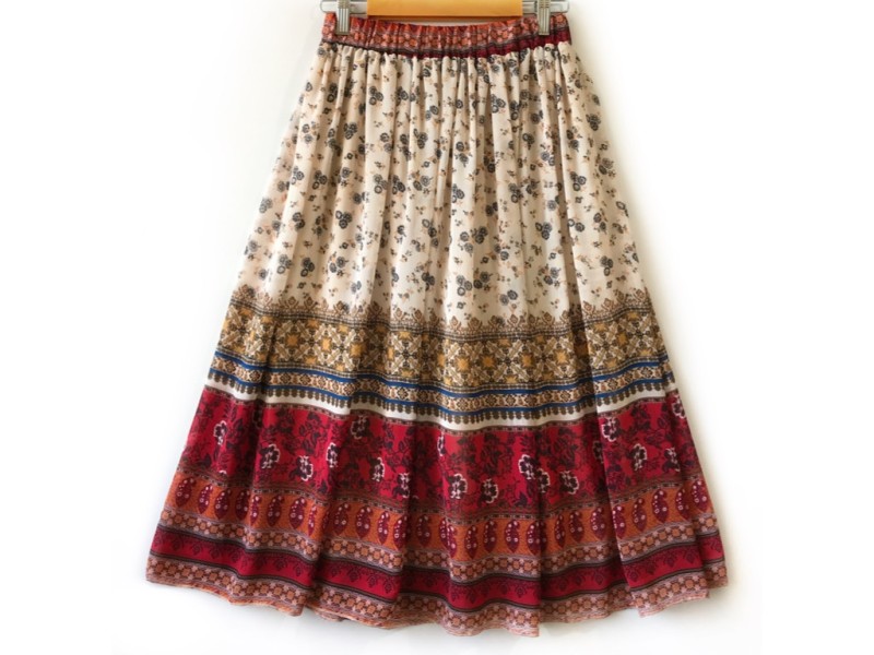 دامن حریر گلدار  قد 75  کد (1071)