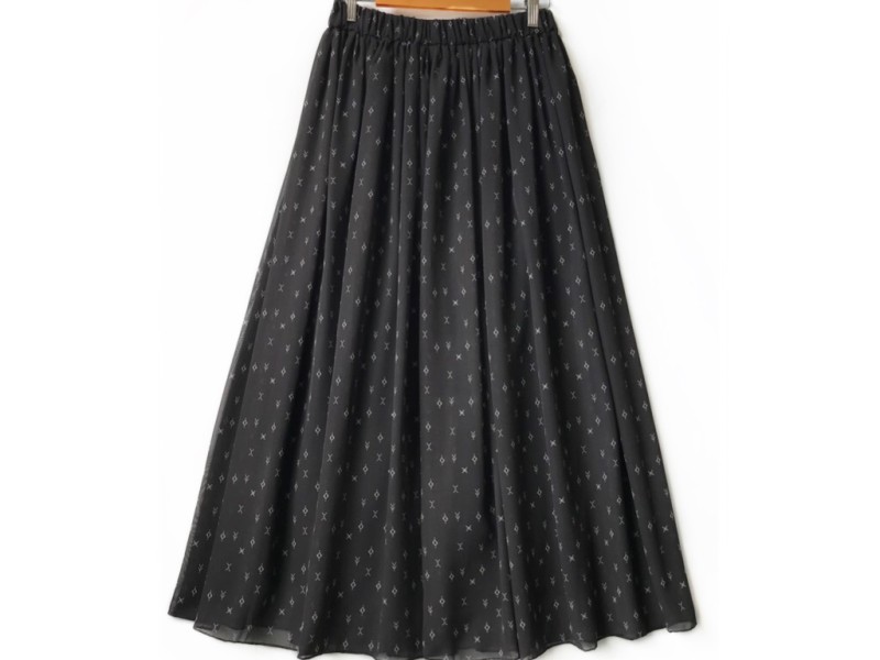 دامن حریر گلدار  قد 90 کد (1088)