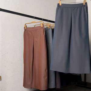 دامن بارانی سرمه ای  قد 90  کد ( 400 )