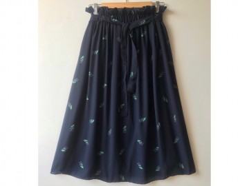 دامن حریر گلدار  قد 75 کد (225)