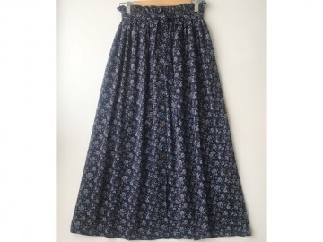 دامن دکمه دار گلدار  قد 90  کد (404)