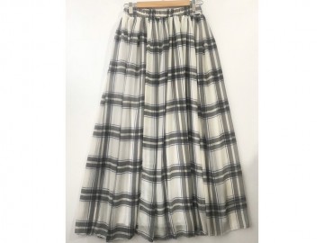 دامن حریر گلدار  قد 90 کد (551)