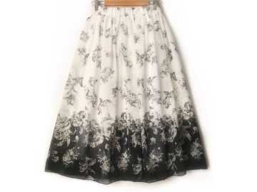 دامن حریر گلدار  قد 75  کد (884)