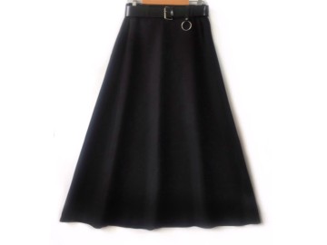 دامن  فون مشکی قد 90 با كمربند چرم   كد  (m)
