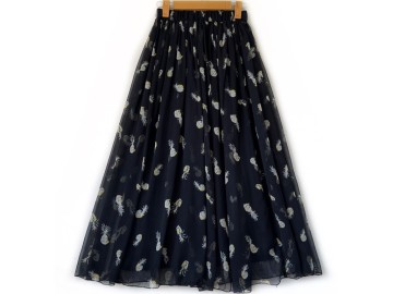 دامن حریر گلدار  قد 90 کد (1202)