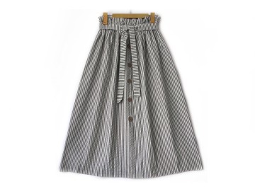 دامن جلو دکمه   قد 80 كد (1065)