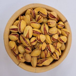 پسته احمدآقایی زعفرانی
